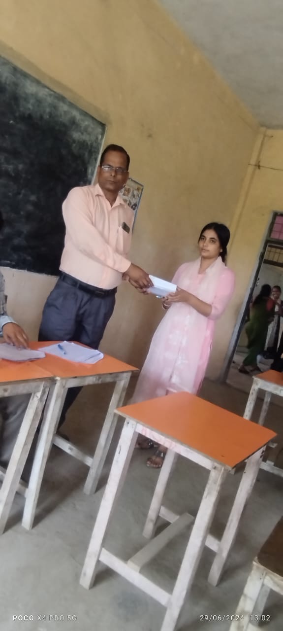 Students smartphone distribution